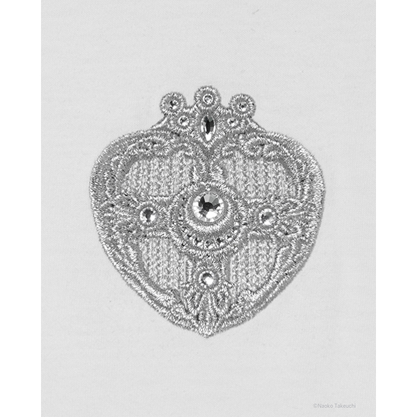 Cosmic Heart Compact T-shirt (White / M size)